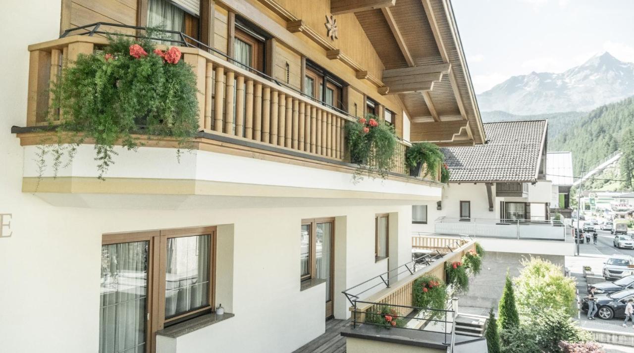 Ferienhaus Austria Bed & Breakfast เซิลเดน ภายนอก รูปภาพ